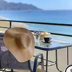 公寓 Ionian Senses - Corfu, Menigos 格利法达