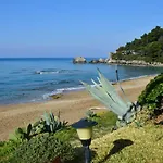 Ionian Senses - Corfu, Menigos * Glifada